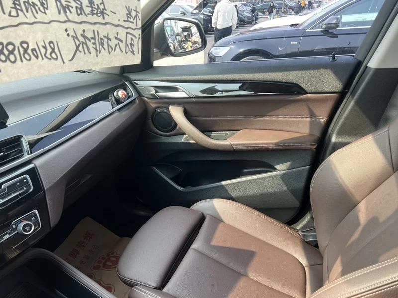 BMW X1 2020 car image #5
