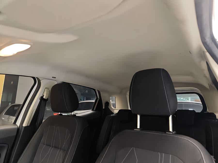 Ford EcoSport 2018 car image #32