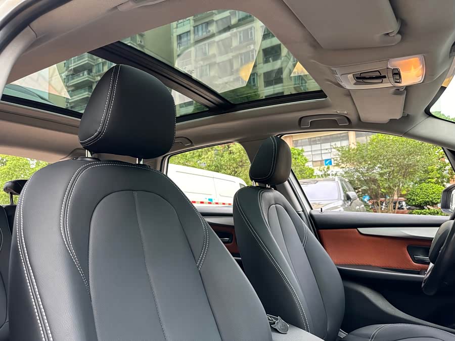 BMW 2 Series Tourer (Imported) 2015 #32 BMW 2 Series Tourer (Imported) 2015 car image #32