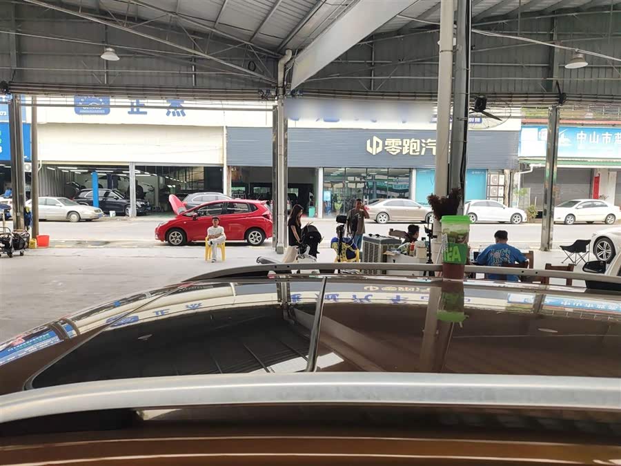 Volkswagen Cross Lavida 2017 immagine di auto #32