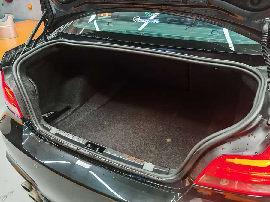 BMW 1 Series M 2012 car image #32