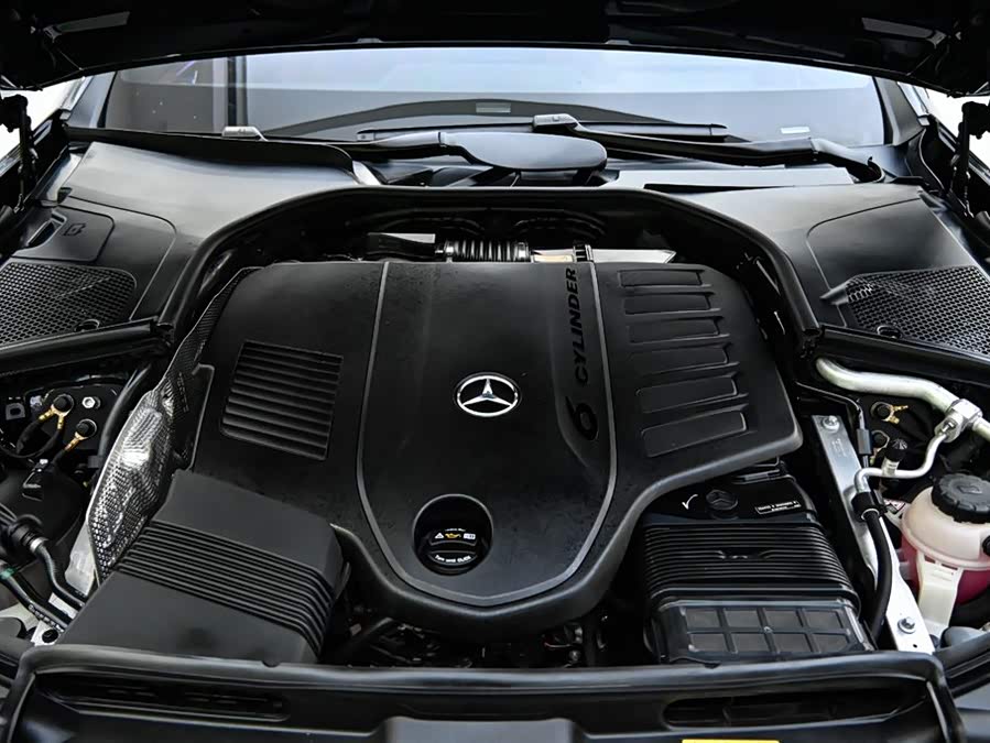 Mercedes-Benz Maybach S Class 2022 car image #32