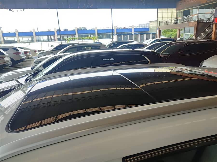 Roewe D5X DMH 2025 imagen de coche #32