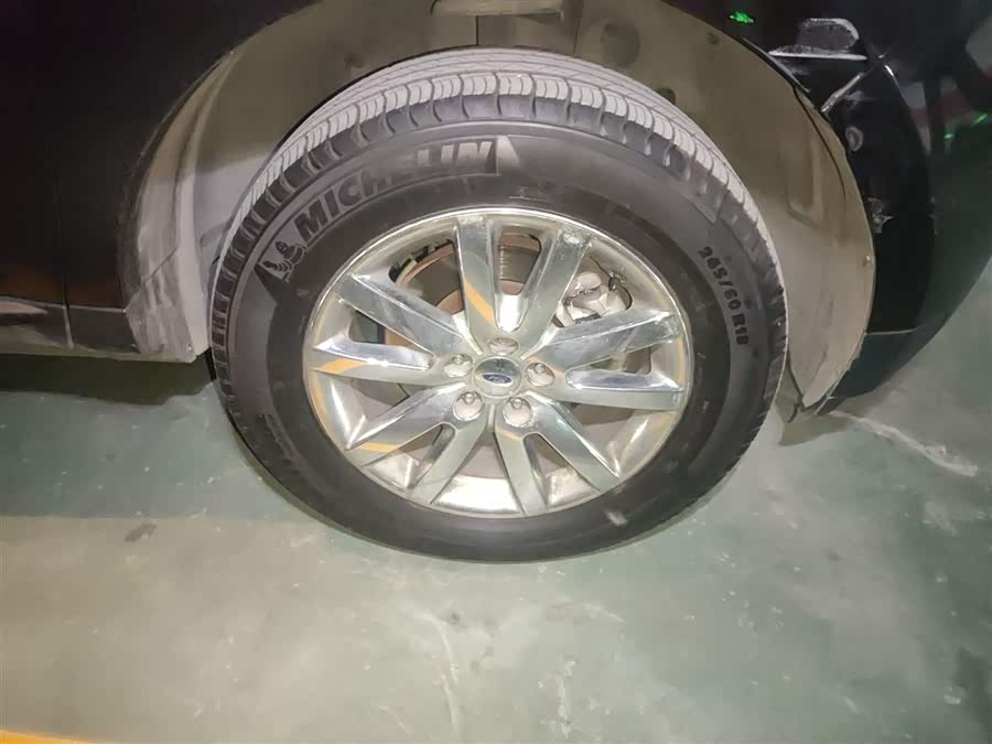 Ford Edge (Imported) 2015 imagen de coche #32