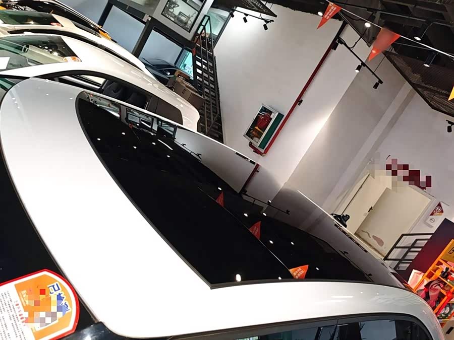 Volkswagen ID.UNYX 06 2025 #32 Volkswagen ID.UNYX 06 2025 imagen de coche #32