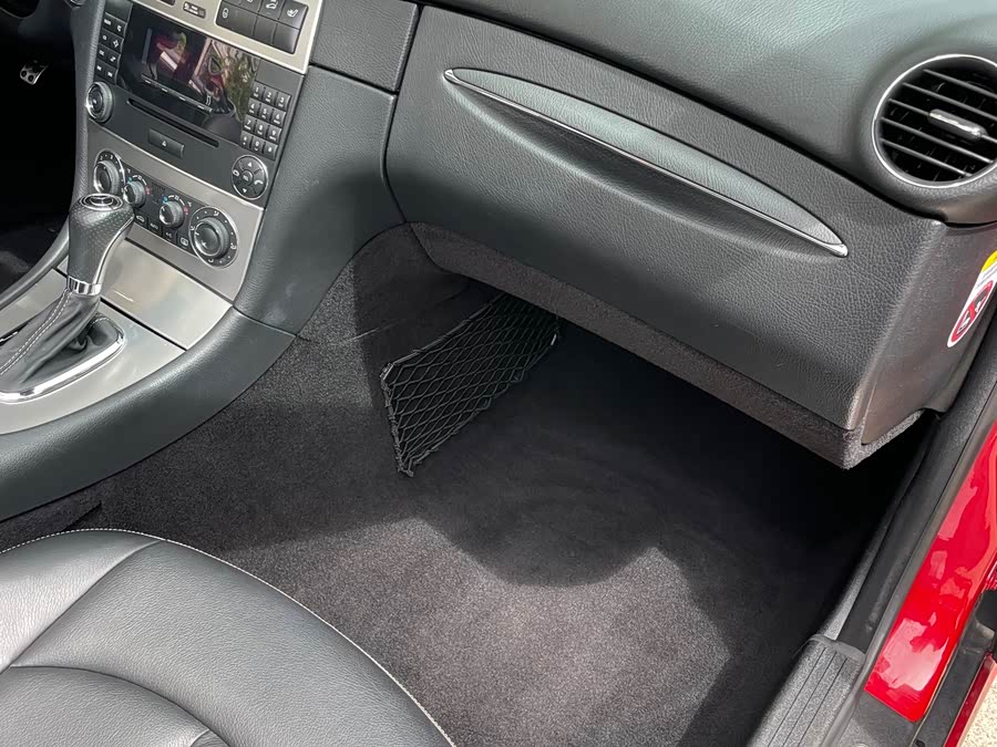 Mercedes-Benz CLK Class 2009 #32 Mercedes-Benz CLK Class 2009 car image #32