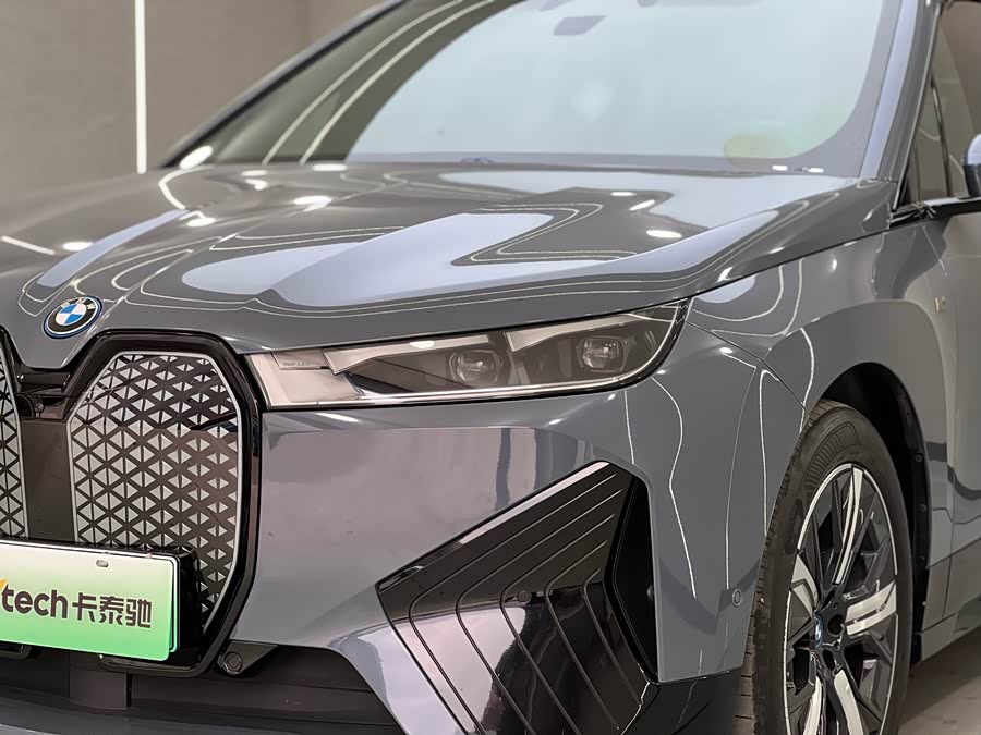 BMW iX M60 2023 car image #32