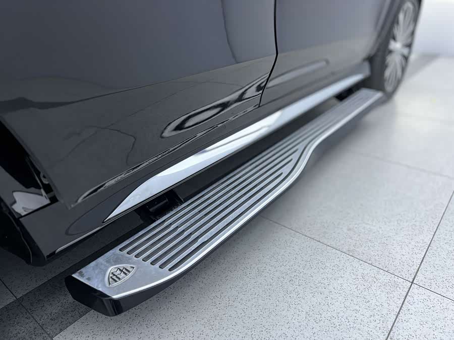 Mercedes-Benz Maybach GLS 2022 #32 Mercedes-Benz Maybach GLS 2022 car image #32