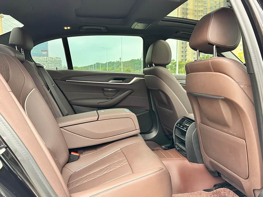 宝马 宝马5系 2023 汽车图片 #32