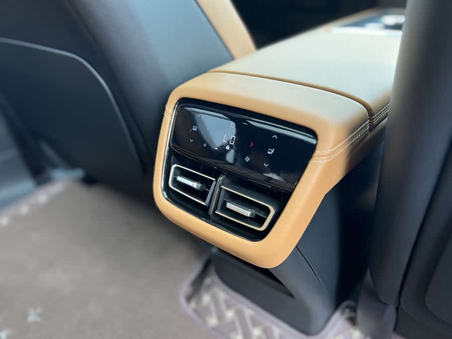 马自达 马自达EZ-6 2024 汽车图片 #32