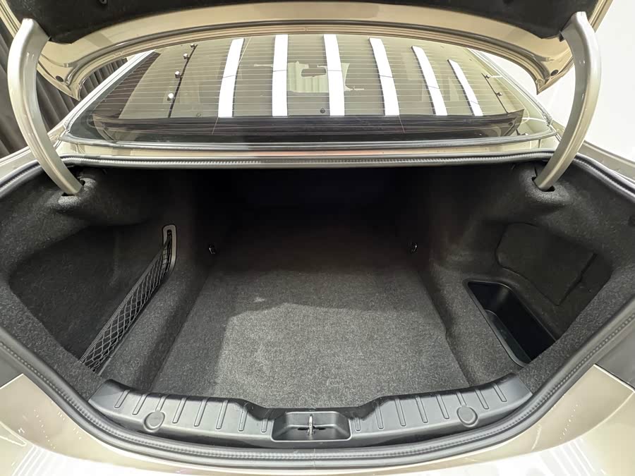 BMW 5 Series 2016 #32 BMW 5 Series 2016 car image #32