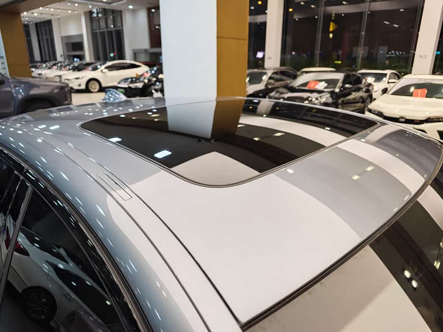 BMW 5 Series (Imported) 2020 car image #32