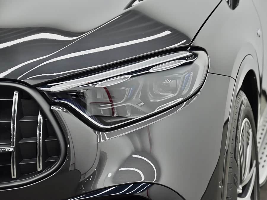 Mercedes-Benz GLC AMG 2025 car image #32