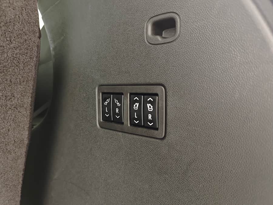 Chevrolet Blazer 2023 #32 Chevrolet Blazer 2023 car image #32