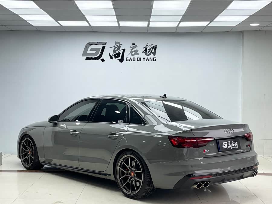 Audi S4 2020 car image #32