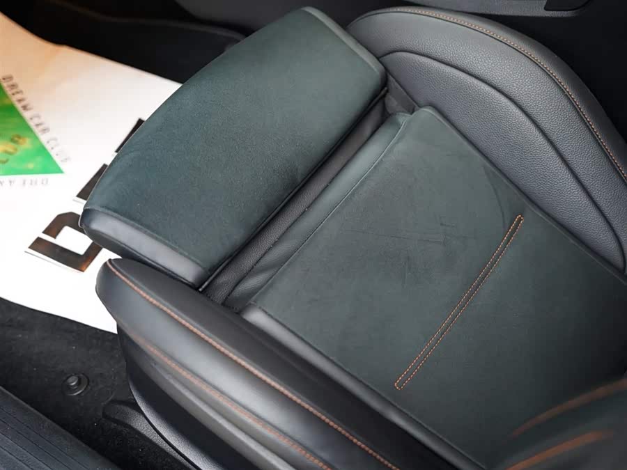 Mercedes-Benz CLA AMG 2024 imagem de carro #32