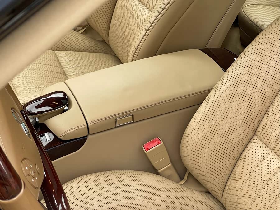 Mercedes-Benz S Class 2012 immagine di auto #32