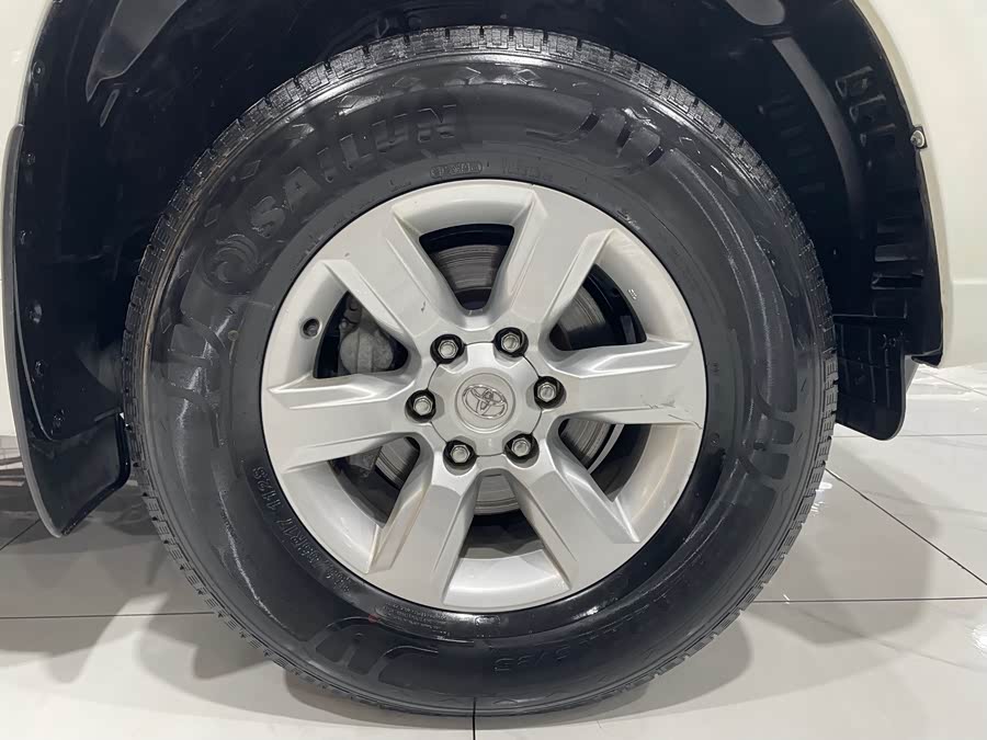 丰田 普拉多 2016 汽车图片 #32