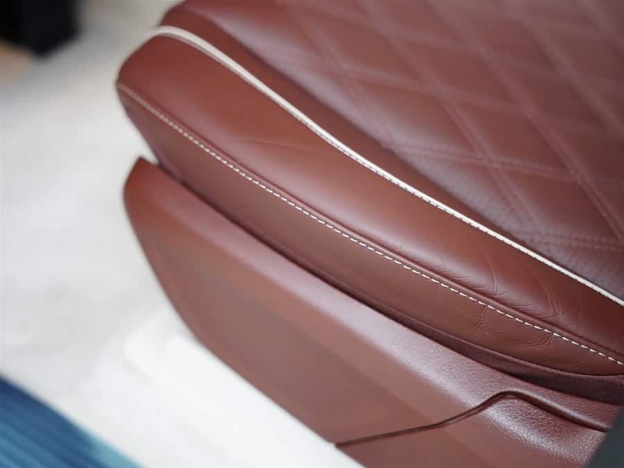 Mercedes-Benz Maybach GLS 2024 #32 Mercedes-Benz Maybach GLS 2024 car image #32