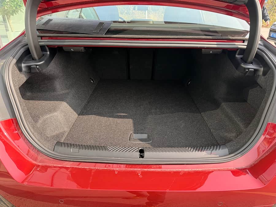 BMW i5 M60 2024 car image #32