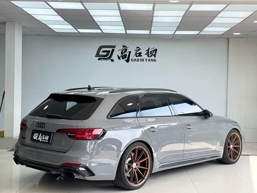 Audi RS 4 2019 immagine di auto #32