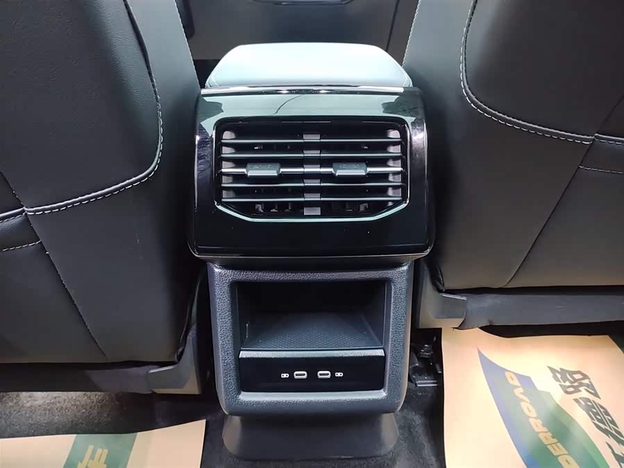 Volkswagen ID.4 X 2022 صورة سيارة #32