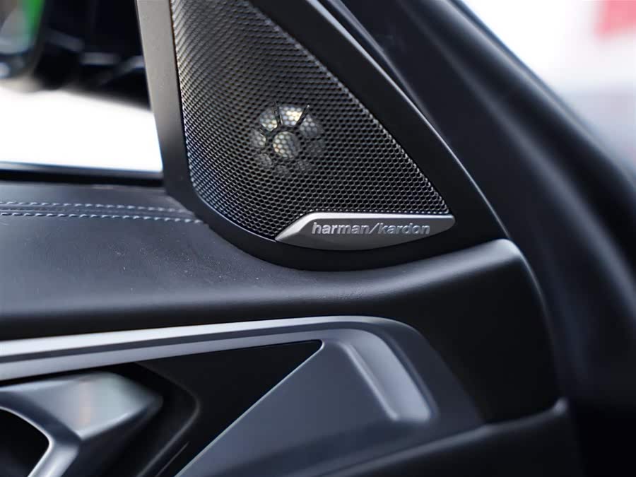 BMW M4 2024 immagine di auto #32