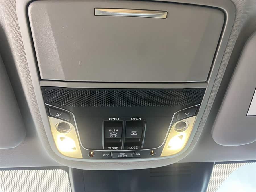 Honda CR-V 2022 car image #32