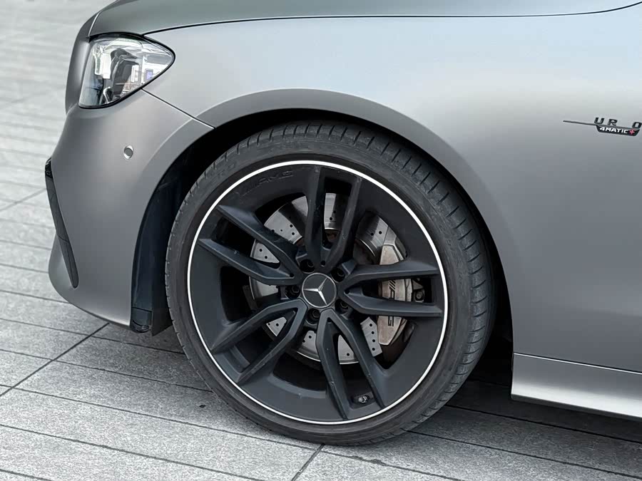 Mercedes-Benz E AMG 2022 immagine di auto #32