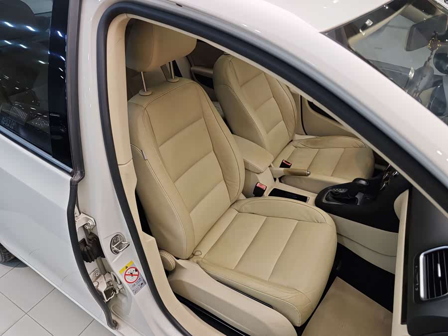 Volkswagen Golf 2012 #32 Volkswagen Golf 2012 car image #32
