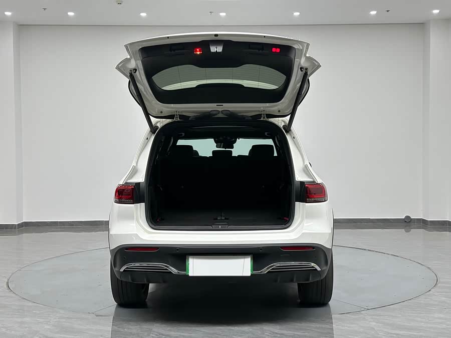 Mercedes-Benz EQB Class 2021 car image #32