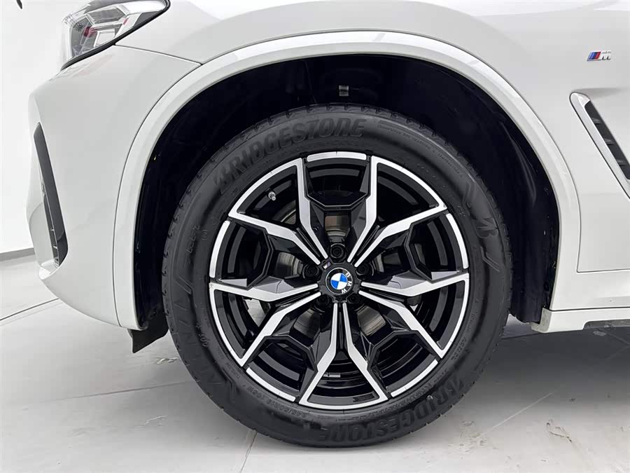 BMW X3 2023 изображение автомобиля #32