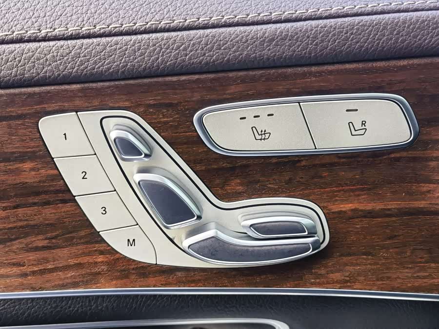 Mercedes-Benz GLC Class 2020 #32 Mercedes-Benz GLC Class 2020 immagine di auto #32