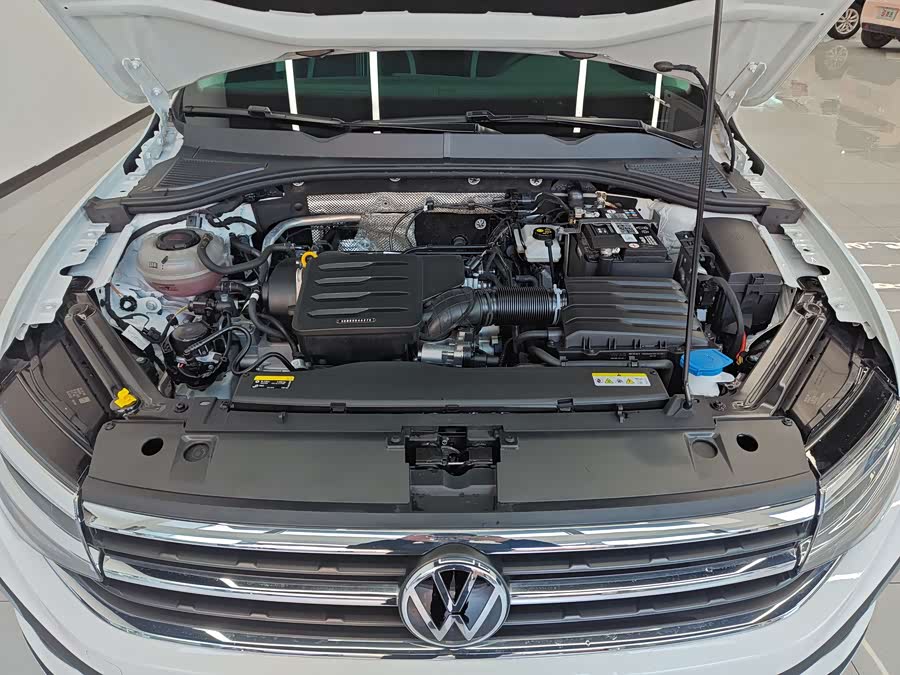 Volkswagen Bora 2023 #32 Volkswagen Bora 2023 car image #32