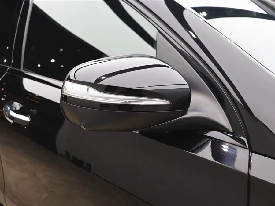 Mercedes-Benz GLE Coupe 2024 صورة سيارة #32