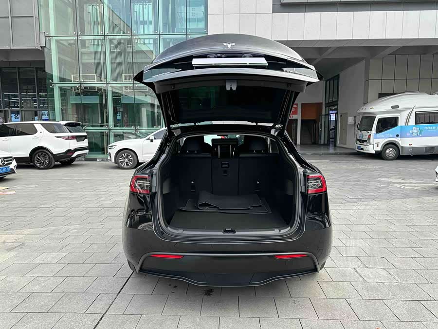 特斯拉 Model Y 2023 汽车图片 #32