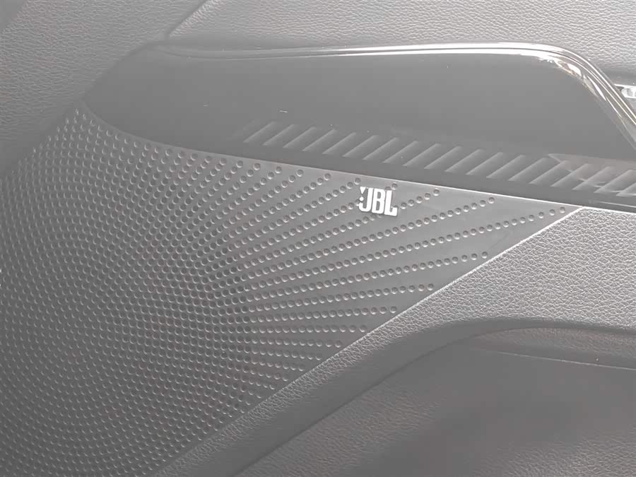 Kia K5 2021 car image #32