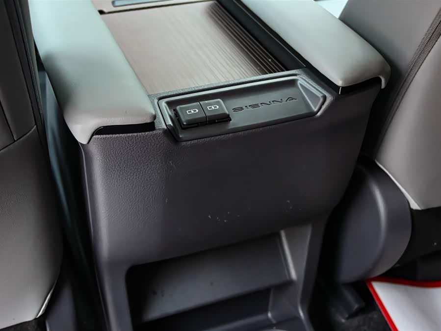 丰田 赛那SIENNA 2025 #32 丰田 赛那SIENNA 2025 汽车图片 #32