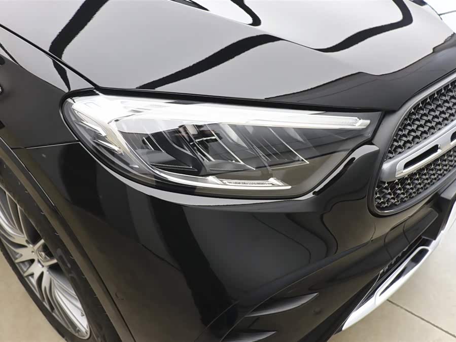 Mercedes-Benz GLC Class 2025 #32 Mercedes-Benz GLC Class 2025 car image #32