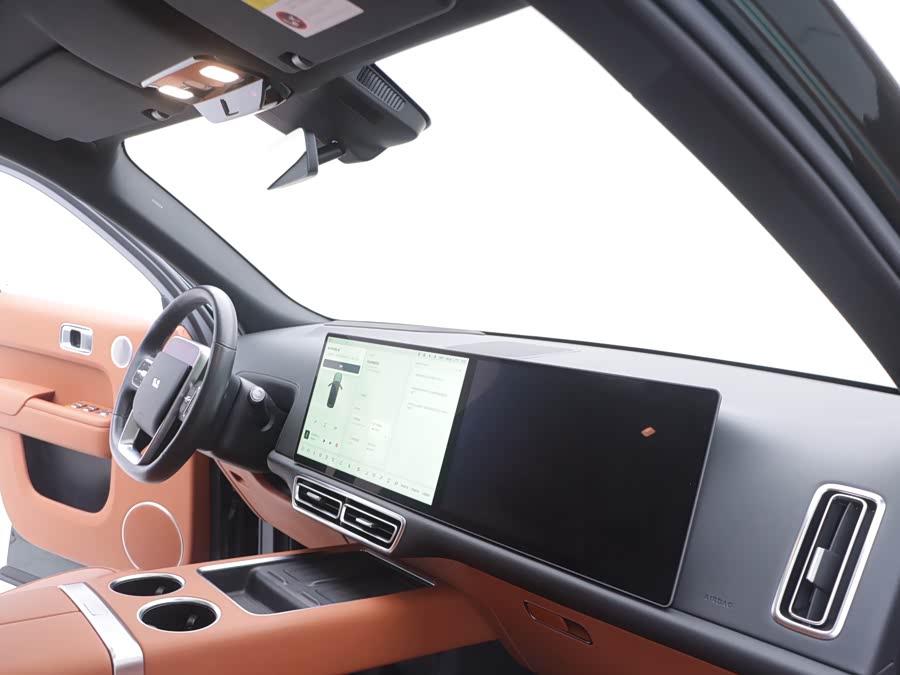 Li L9 2024 صورة سيارة #32