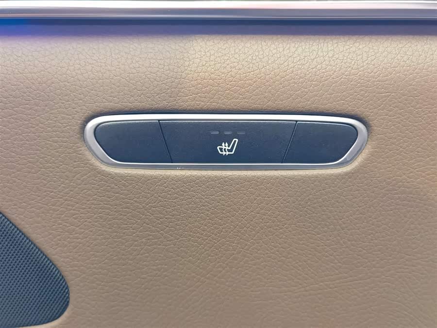 Mercedes-Benz S Class 2014 car image #32