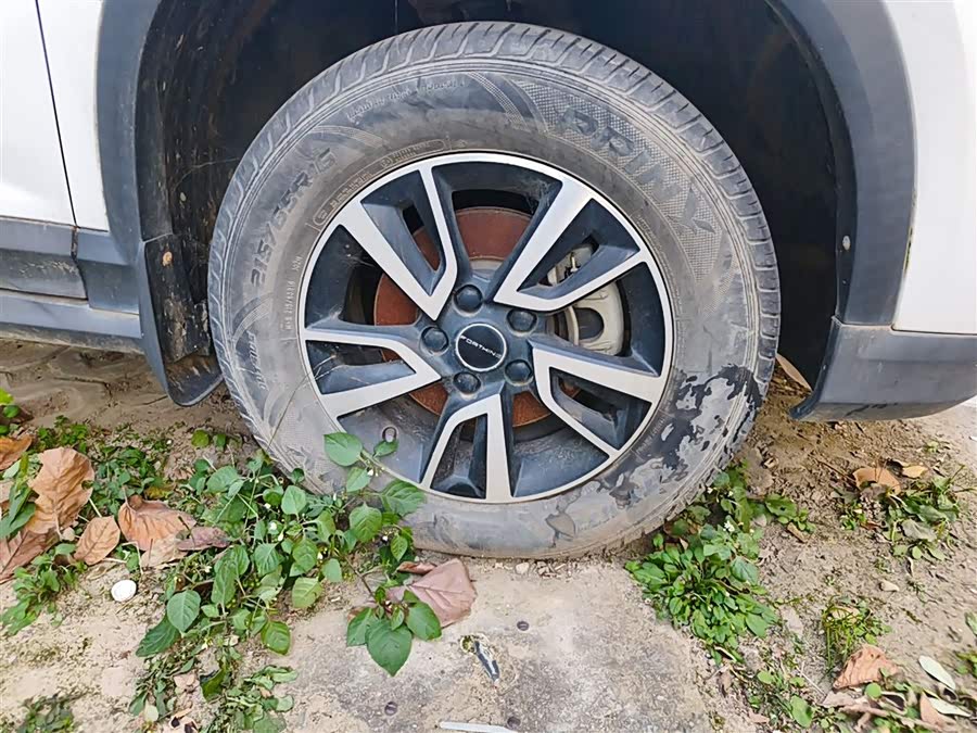 Forthing T5 2022 immagine di auto #32