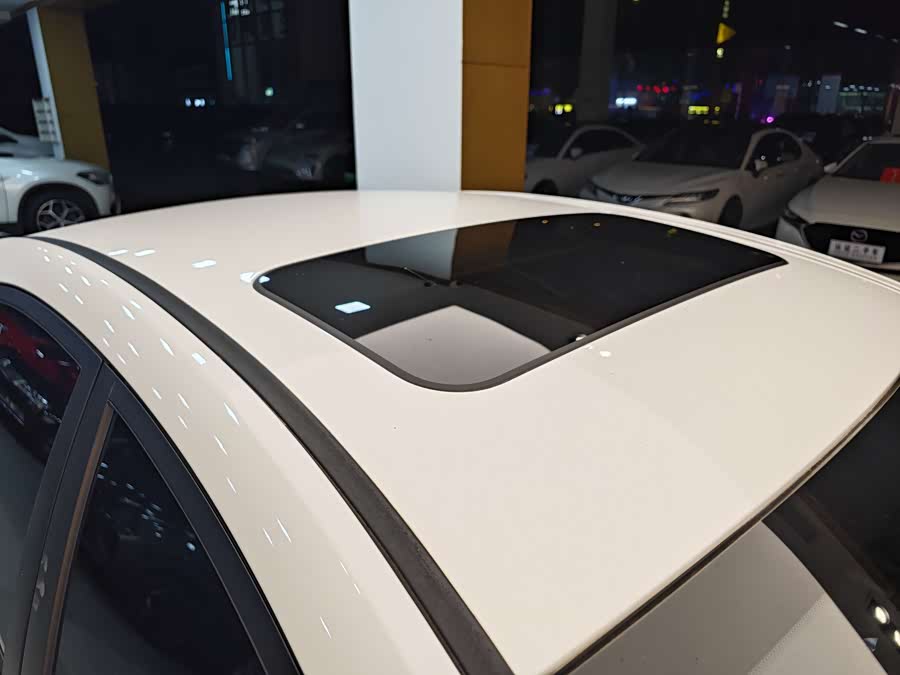 GEELY Emgrand 2020 #32 GEELY Emgrand 2020 car image #32