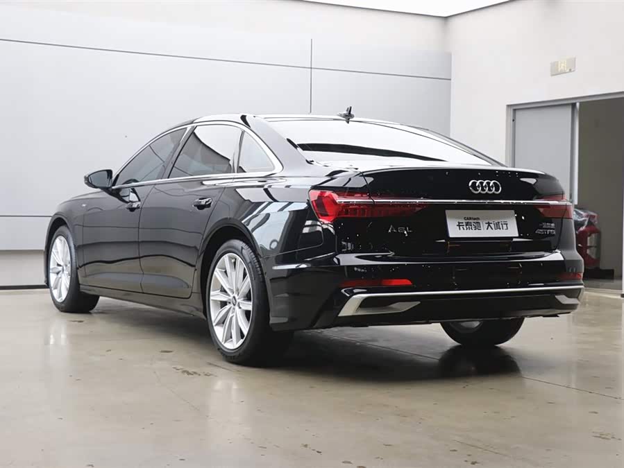 Audi A6L 2023 immagine di auto #32