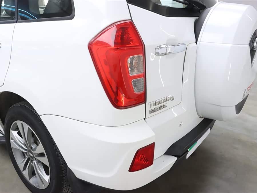 Chery Tiggo 3 2015 car image #32