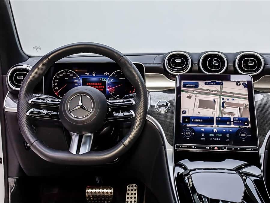 Mercedes-Benz GLC Coupe 2025 car image #32