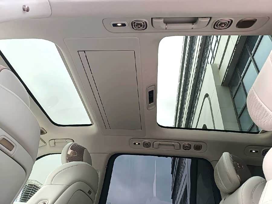 Lynk & Co 900 2025 immagine di auto #32