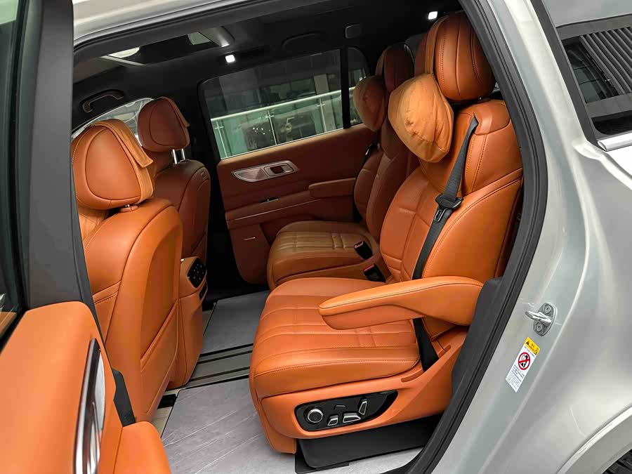 Deepal S09 2025 imagen de coche #32