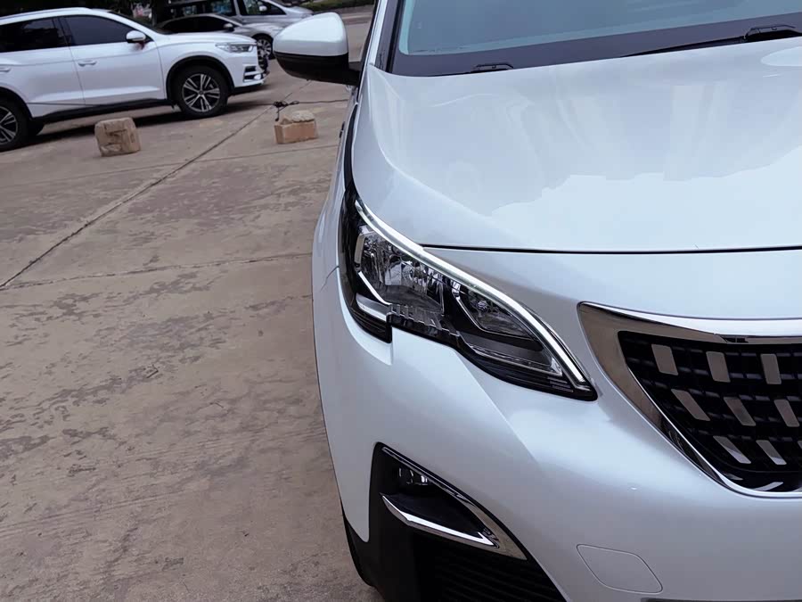 标致 标致4008 2018 汽车图片 #32