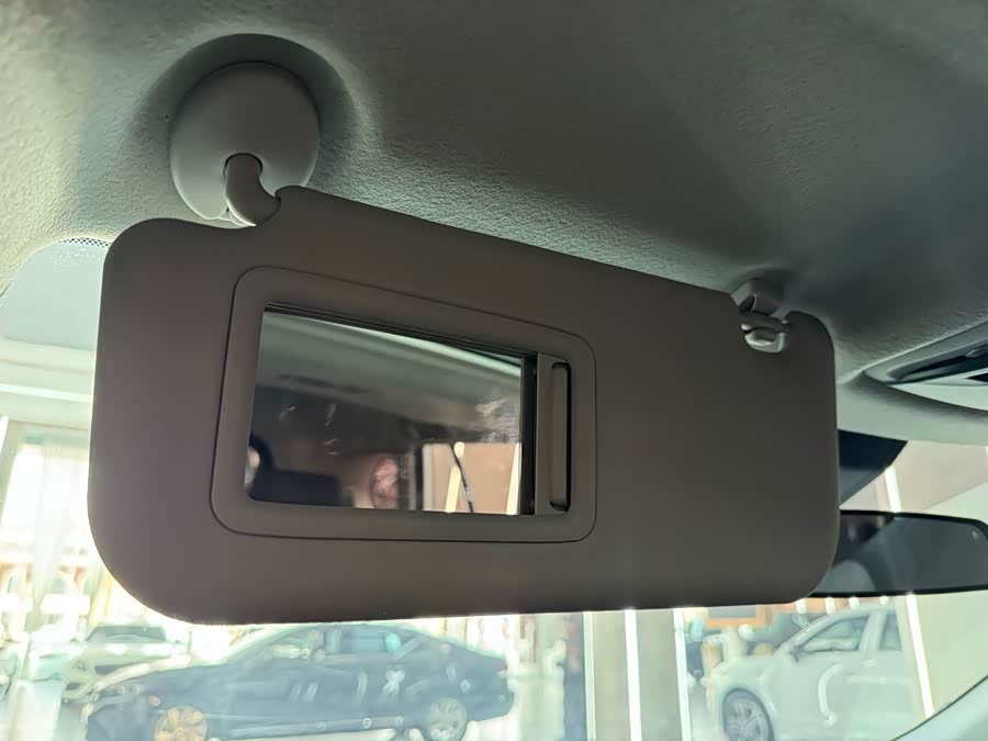 Toyota Frontlander 2022 car image #32